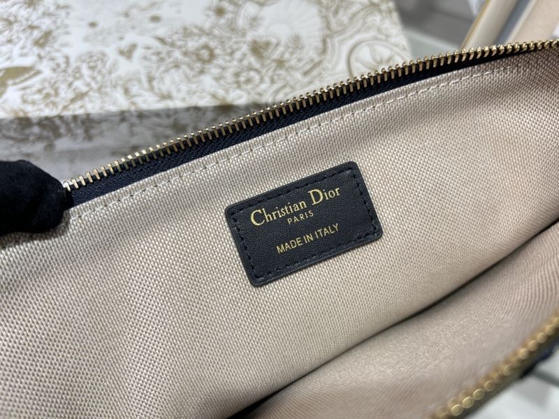 Christian Dior Clutch Bags